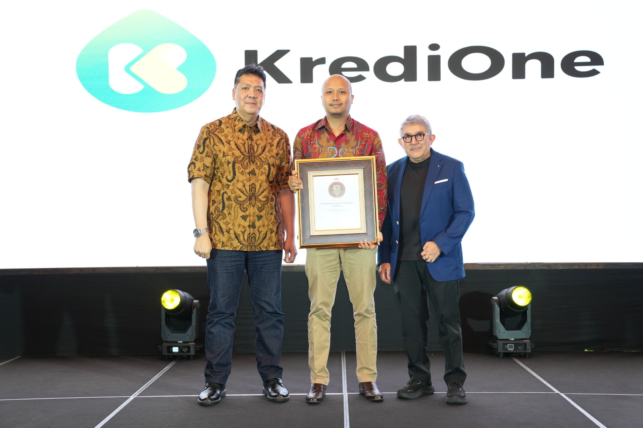 KrediOne Raih Indonesia Best Digital Innovation Award 2025