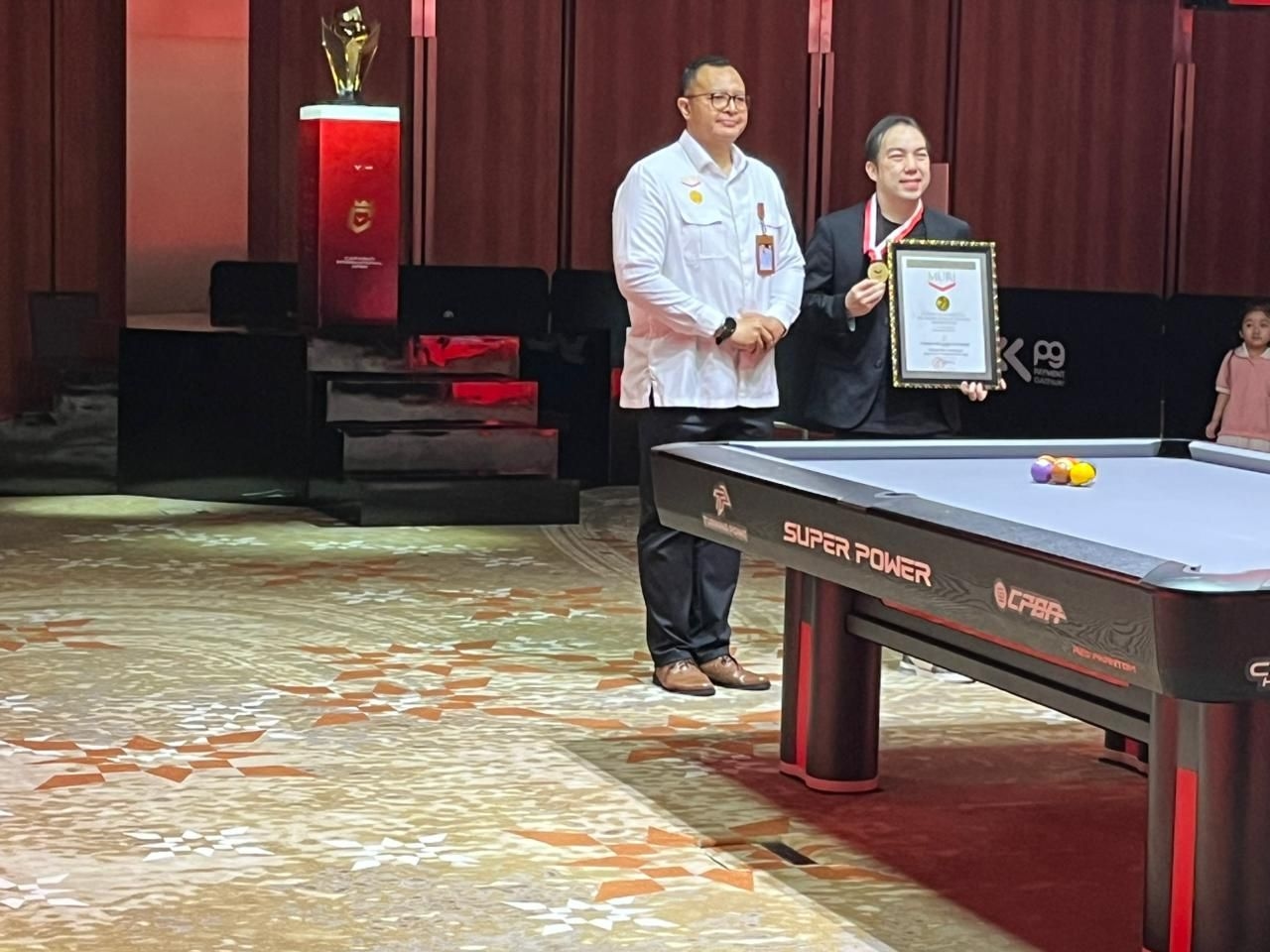 Gelar Tiga Turnamen Internasional Sekaligus, Carabao Billiards Indonesia Pecahkan Rekor MURI