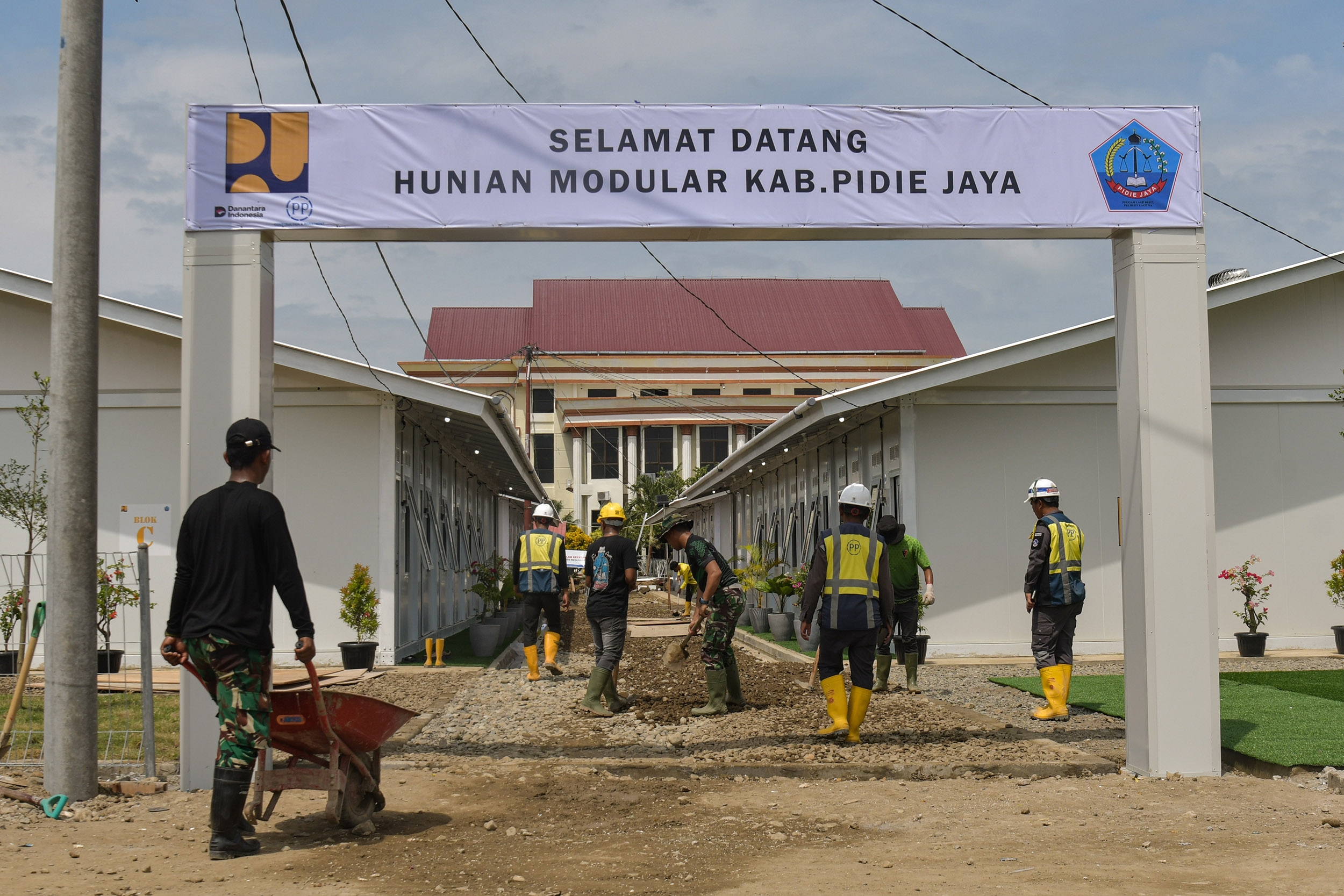 Sudah 70 Persen, Kementerian PU Kebut Pembangunan 245 Huntara di Batangtoru