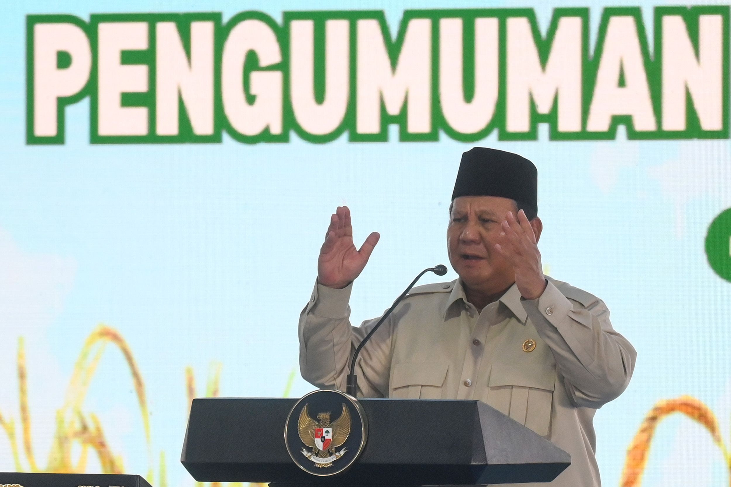 Prabowo Sentil Elite yang Suka Nyinyir: Aneh Ini, Jangan-jangan Dibayar