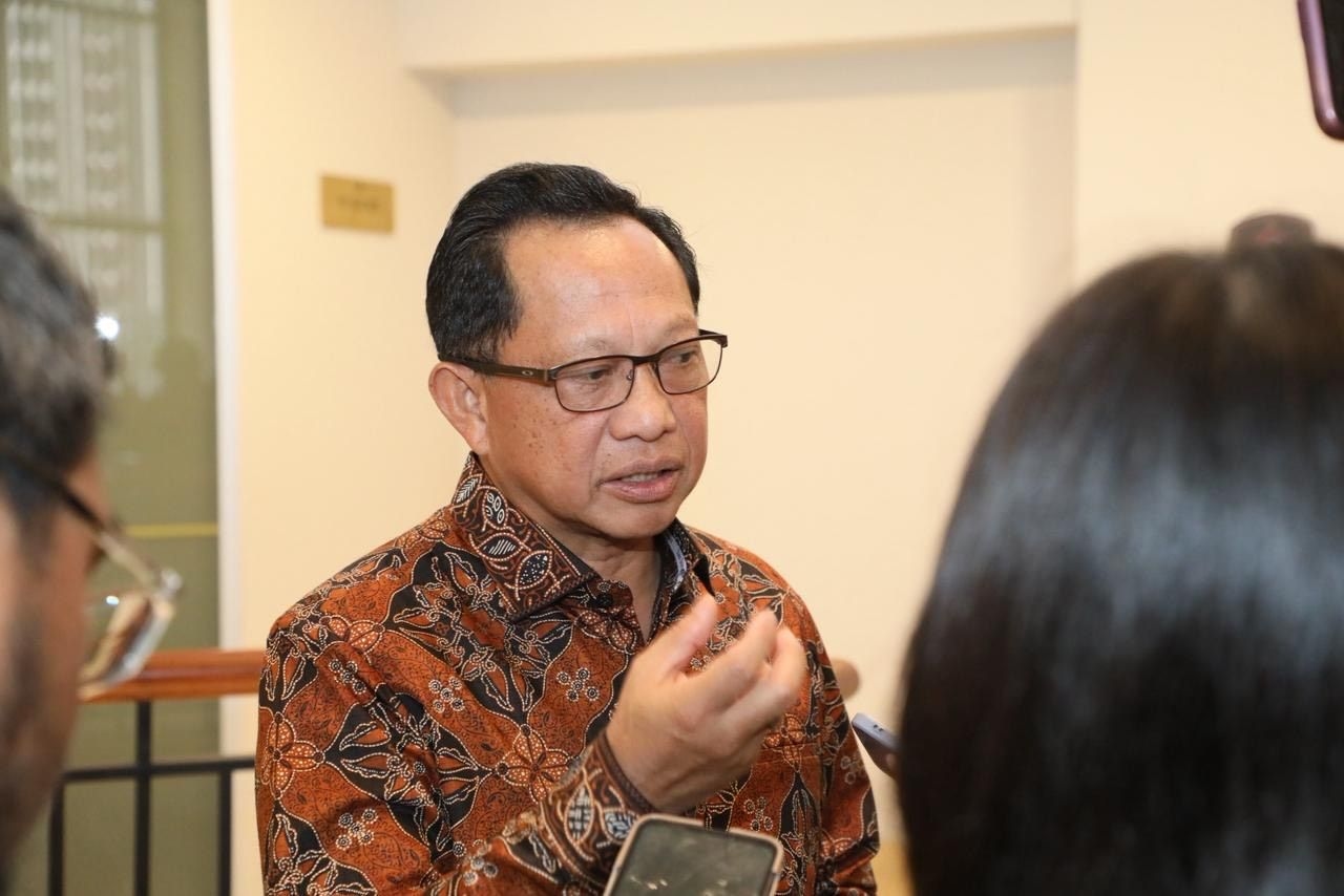 Mendagri Dorong Kepala Daerah Perkuat SDM: Jangan Bergantung pada APBD!