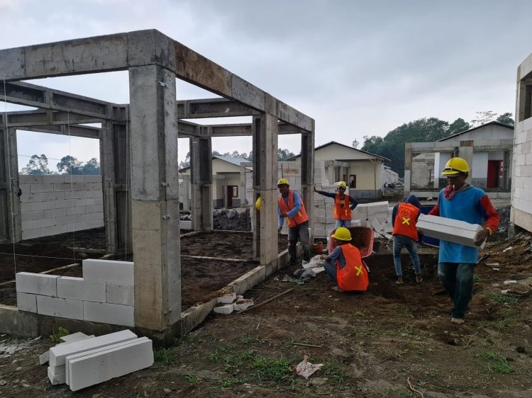 Komisi V DPR Dorong Percepatan Relokasi Huntap Pascabencana