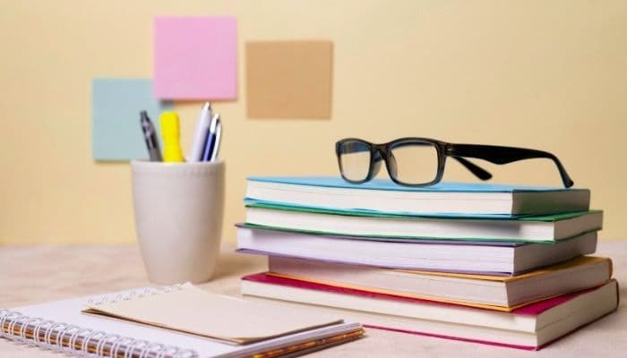 Lengkap! Kunci Jawaban Bahasa Indonesia Kelas 10 Halaman 122 Kurikulum Merdeka tentang Ki Hadjar Dewantara