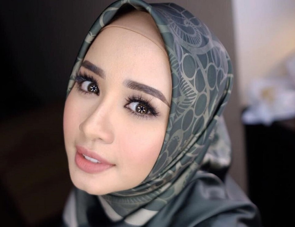 Posting Ini, Laudya Cynthia Bella Hamil?